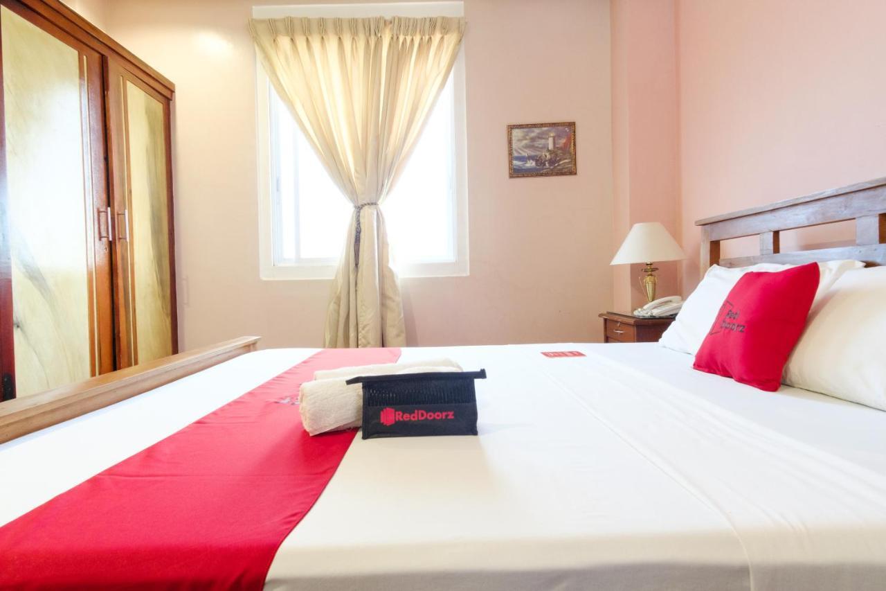 Reddoorz Near Camp Montelibano Hotel Bacolod Eksteriør billede