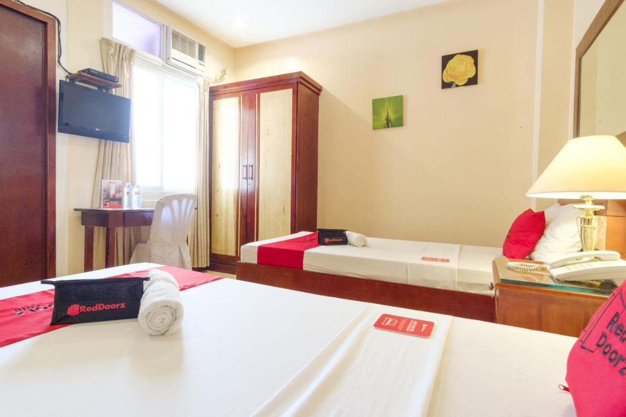 Reddoorz Near Camp Montelibano Hotel Bacolod Eksteriør billede